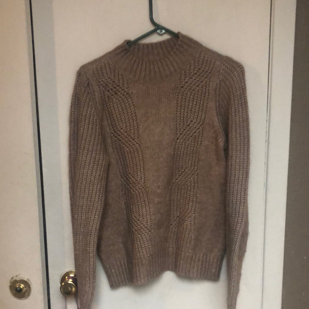 Soft Outlet Brown Cable Knit Sweater